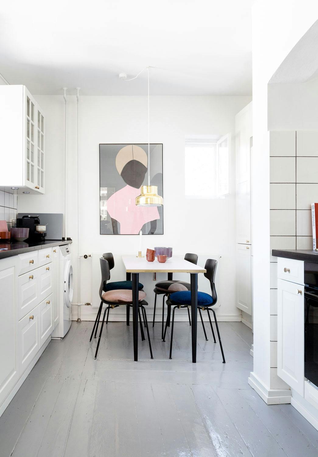 bom 180817 37 gammeldags kjøkken med moderne innredning